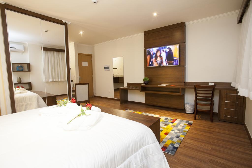 Sao Carlos Marklin Suites Εξωτερικό φωτογραφία